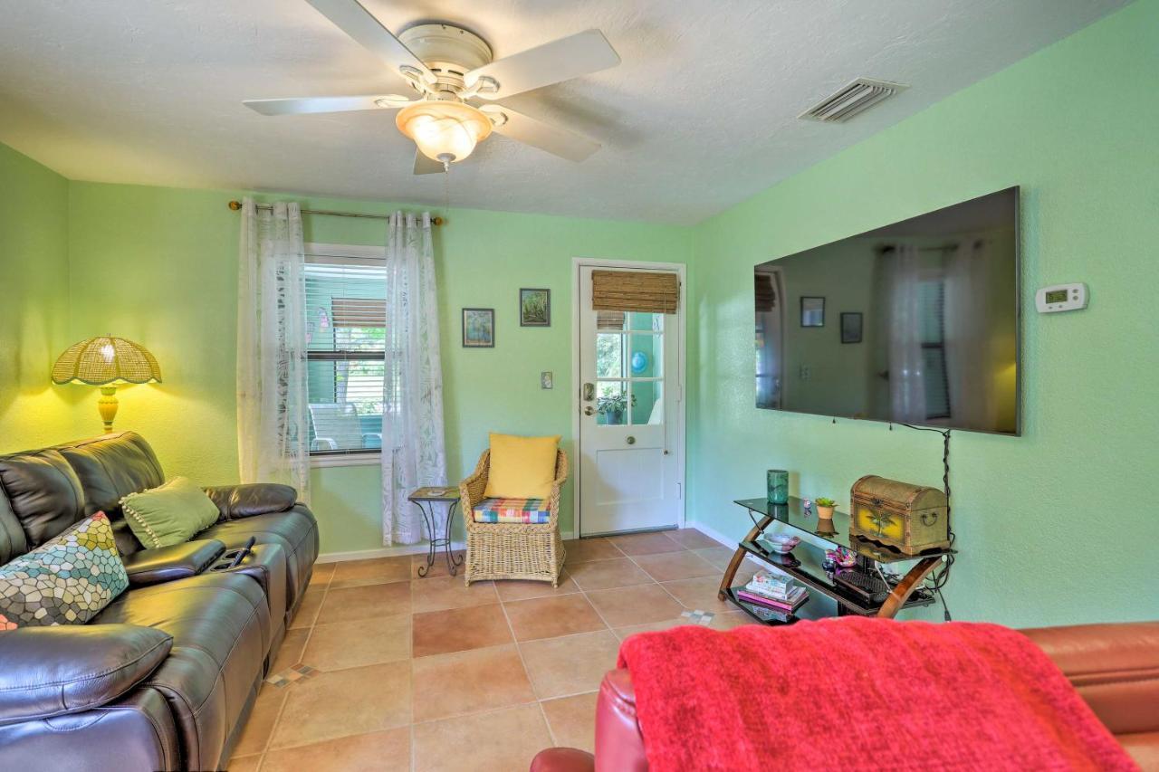 Vibrant Rockledge Home About 2 Mi To Cocoa Village! Buitenkant foto